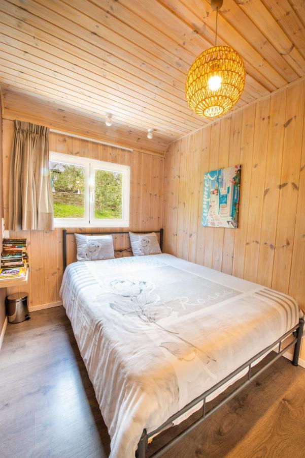 Hakuna Matata Holidays Wooden Lodge With Airco & Pool In Greek Olive Grove Methoni  Esterno foto