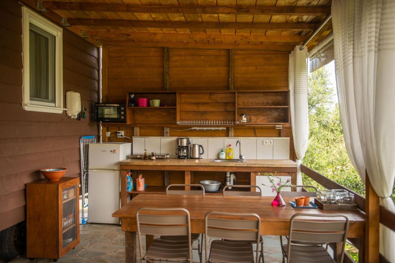 Hakuna Matata Holidays Wooden Lodge With Airco & Pool In Greek Olive Grove Methoni  Esterno foto