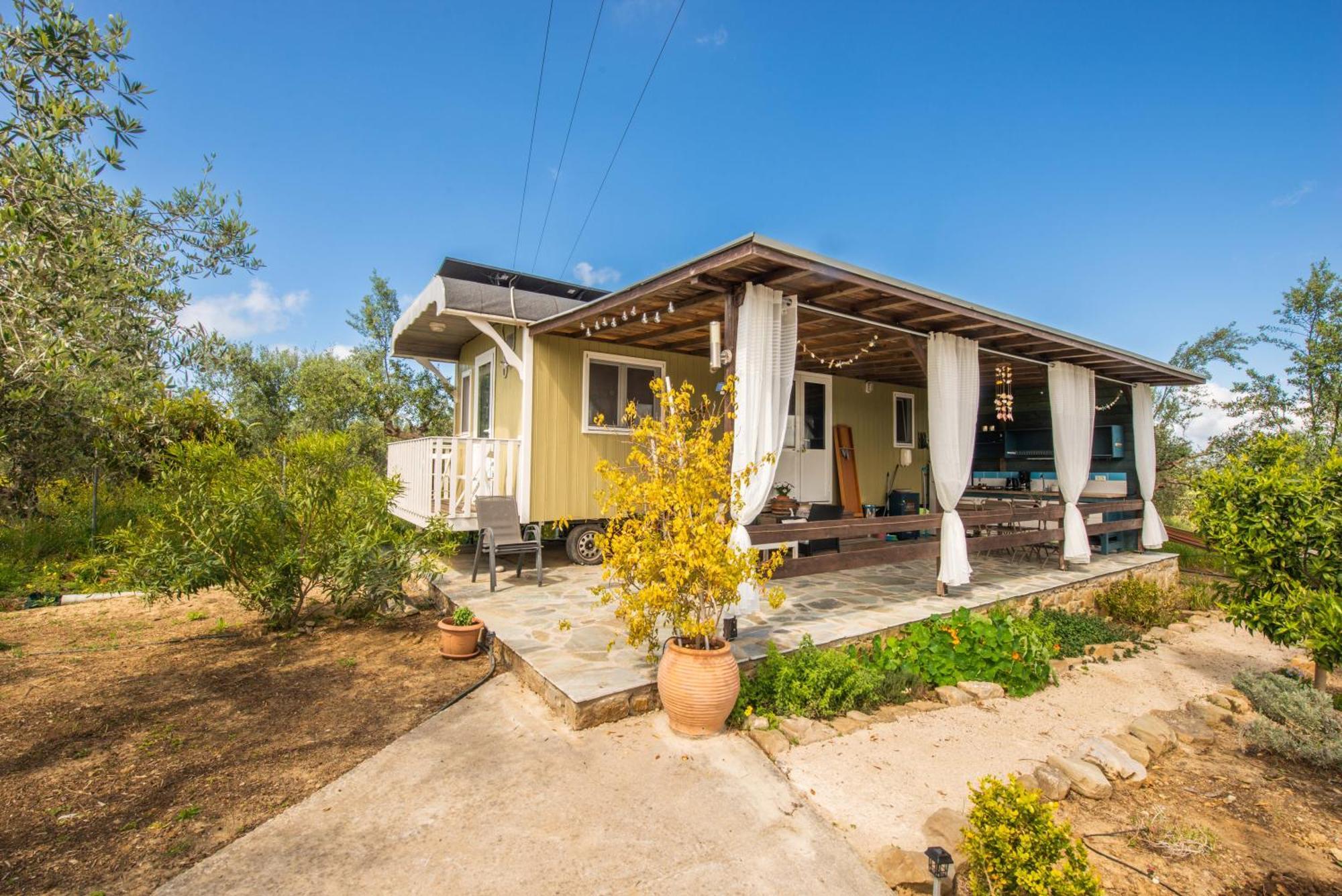 Hakuna Matata Holidays Wooden Lodge With Airco & Pool In Greek Olive Grove Methoni  Esterno foto